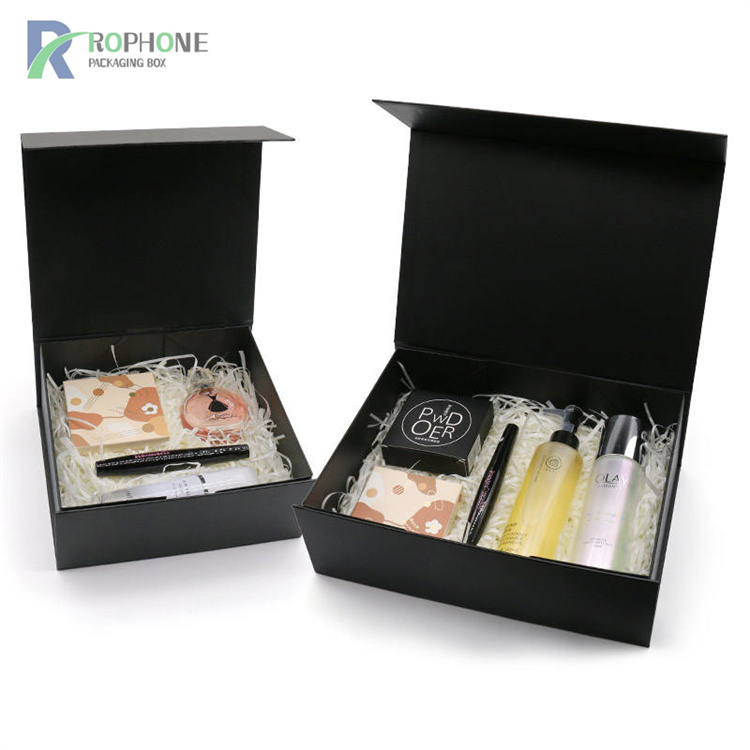 How to solve black foldable gift boxes enterprises dig each other's talent indiscriminately